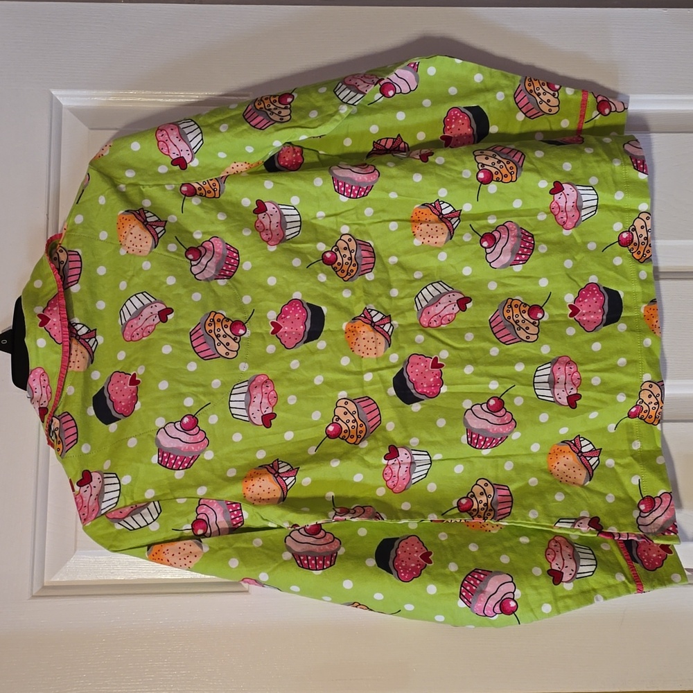 University of Couture Cupcake Pajama Top Size M - Picture 9 of 14